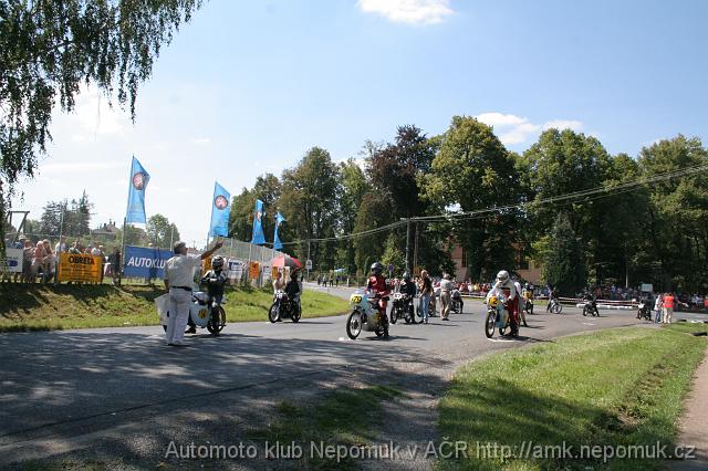 Nepomucky_trojuhelnik_2007_nedele_013