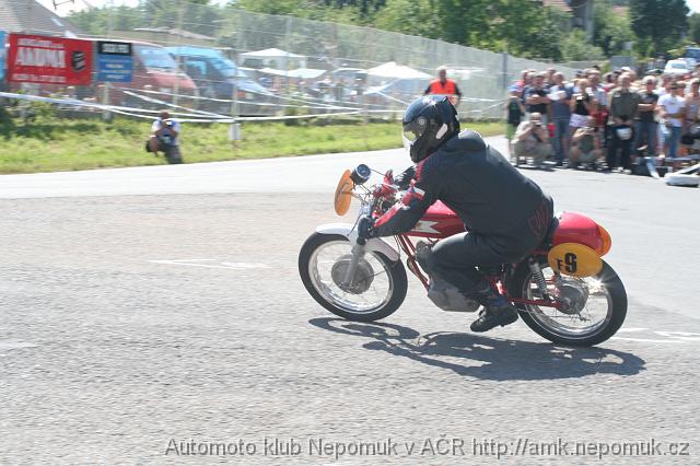 Nepomucky_trojuhelnik_2007_nedele_037