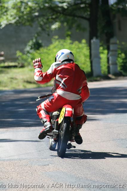 Nepomucky_trojuhelnik_2007_nedele_116