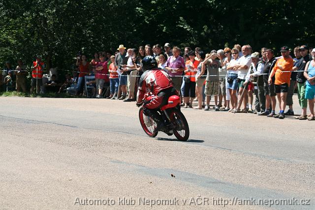 Nepomucky_trojuhelnik_2007_nedele_143