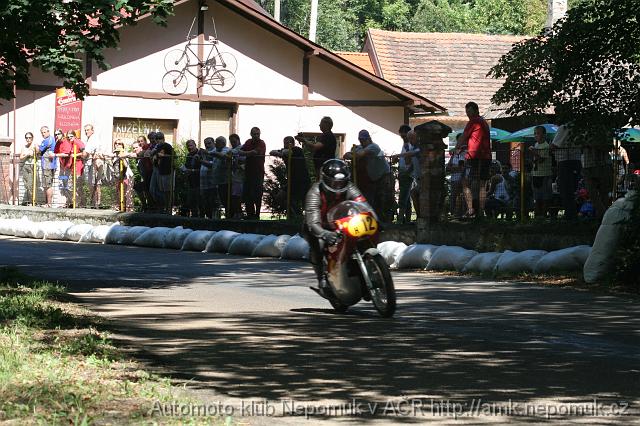 Nepomucky_trojuhelnik_2007_nedele_165