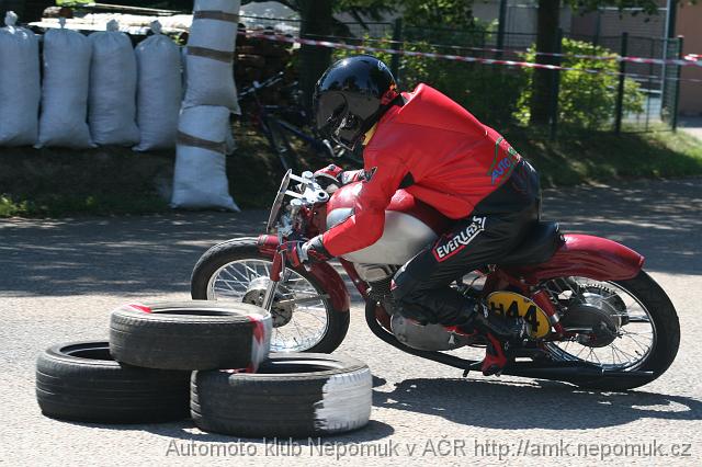 Nepomucky_trojuhelnik_2007_nedele_175