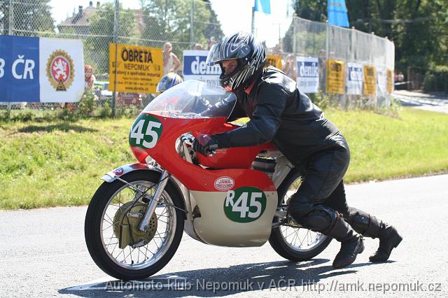 Nepomucky_trojuhelnik_2007_nedele_185
