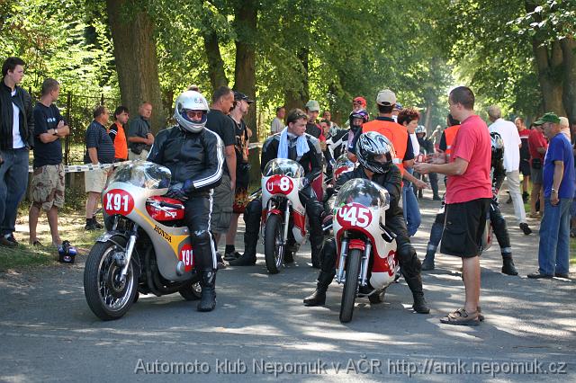 Nepomucky_trojuhelnik_2007_nedele_193