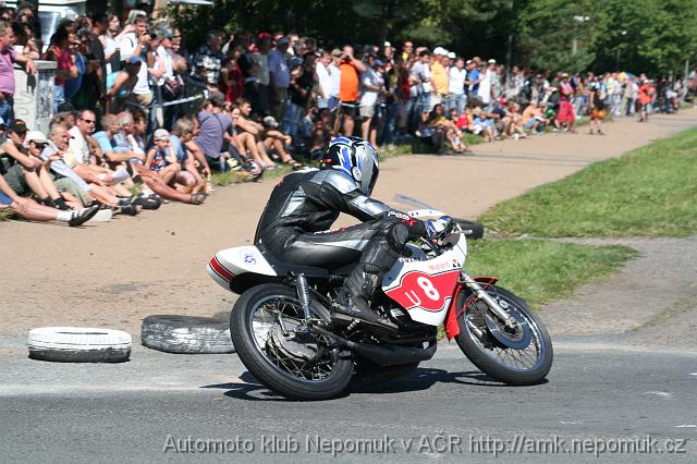 Nepomucky_trojuhelnik_2007_nedele_201