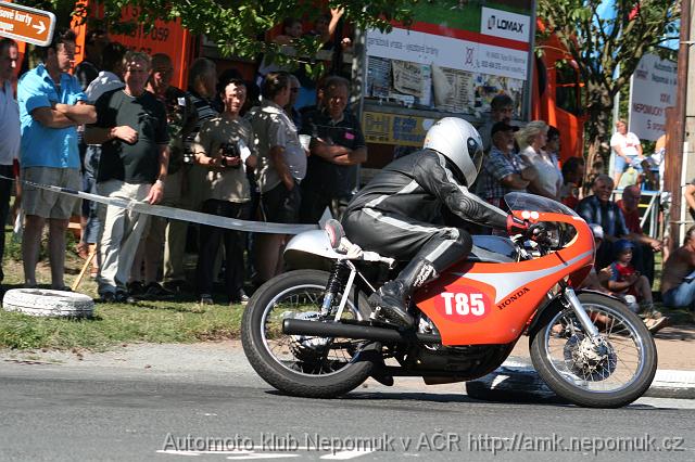 Nepomucky_trojuhelnik_2007_nedele_215
