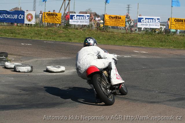 Nepomucky_trojuhelnik_2007_nedele_240