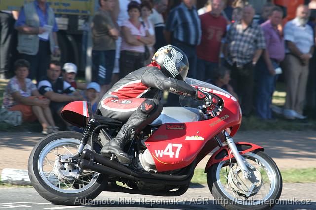 Nepomucky_trojuhelnik_2007_nedele_287