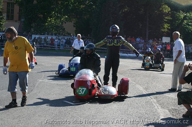 Nepomucky_trojuhelnik_2007_nedele_310