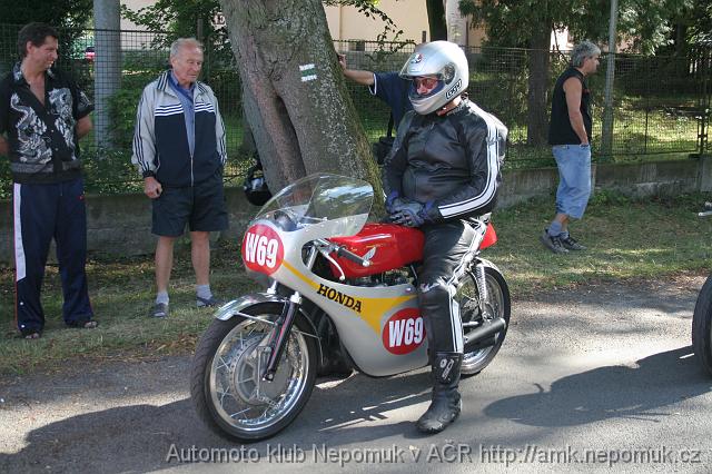 Nepomucky_trojuhelnik_2007_sobota_091