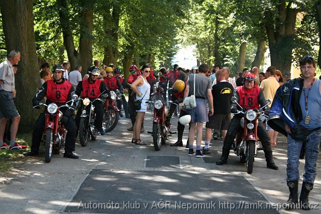 XIX-Nepomucky-trojuhelnik-2010-nedele-IMG_4631-foto-Jiri-Berousek
