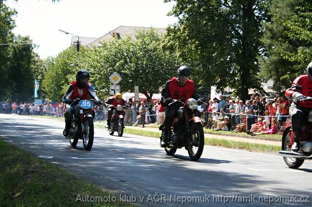 XIX-Nepomucky-trojuhelnik-2010-nedele-IMG_4654-foto-Jiri-Berousek